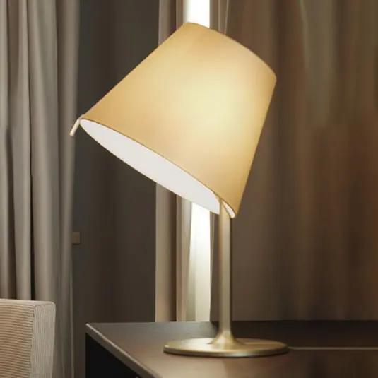 Zertifiziert Melampo T Tischleuchte Bronze - Artemide