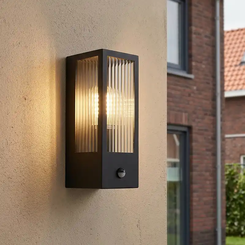 Moderne Außen Wandleuchte mit Bewegungsmelder Schwarz, Senne, IP44 Saisonangebot