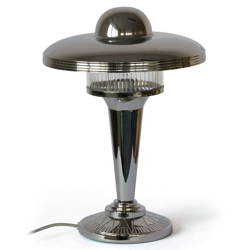 Angebot Art déco-Tischlampe mit Messinghaube und Kristallglas