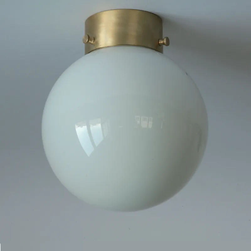 Solange Der Vorrat Reicht Glaskugel-Deckenleuchte, Design in Messing, 20 cm