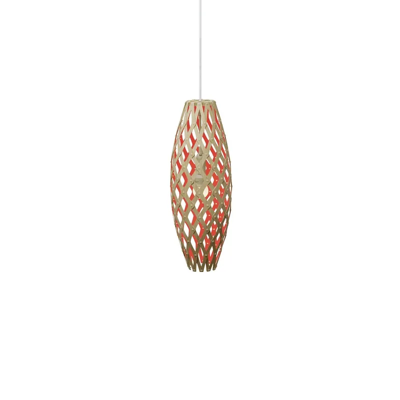 Highlight David Trubridge Hinaki Pendelleuchte 50 cm rot